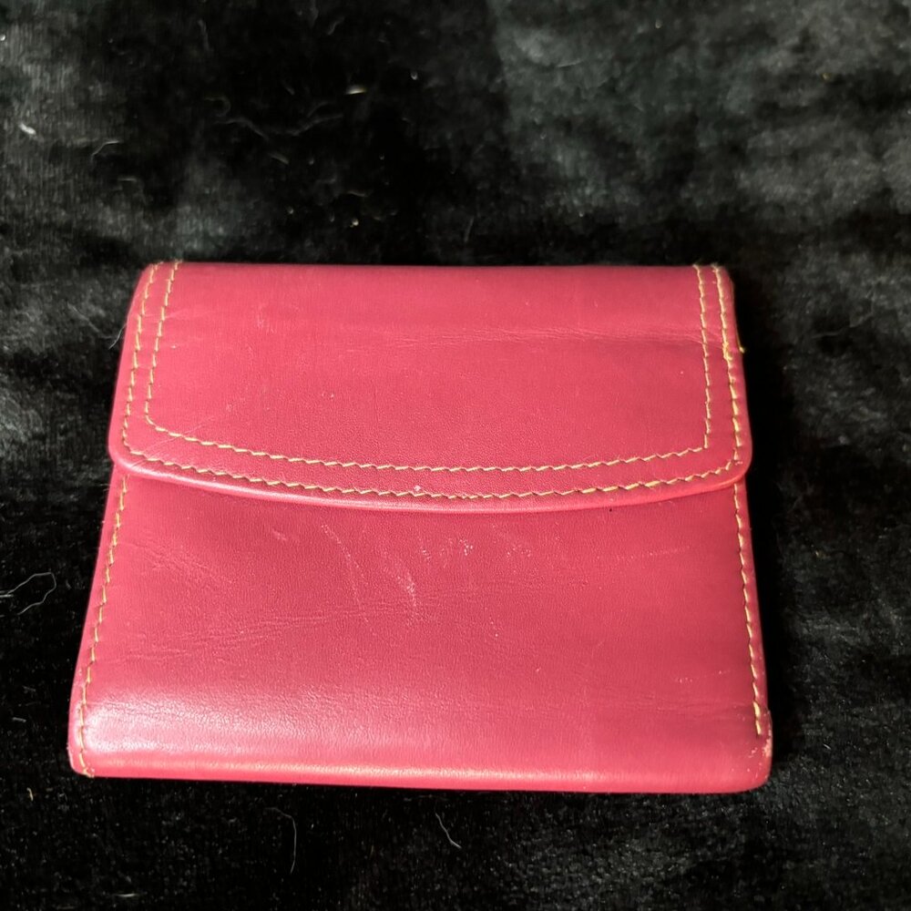 Buxton Small Red Leather Folding Wallet